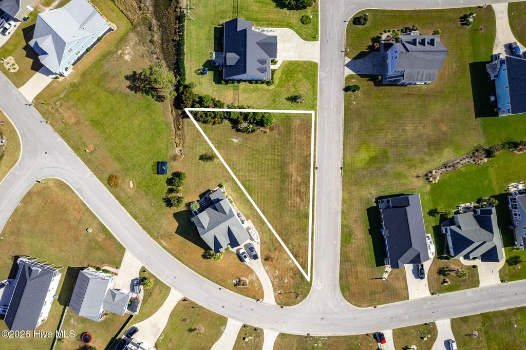 Photo of 1602 Mainsail Road, Morehead City, NC 28557 (MLS # 100560717)