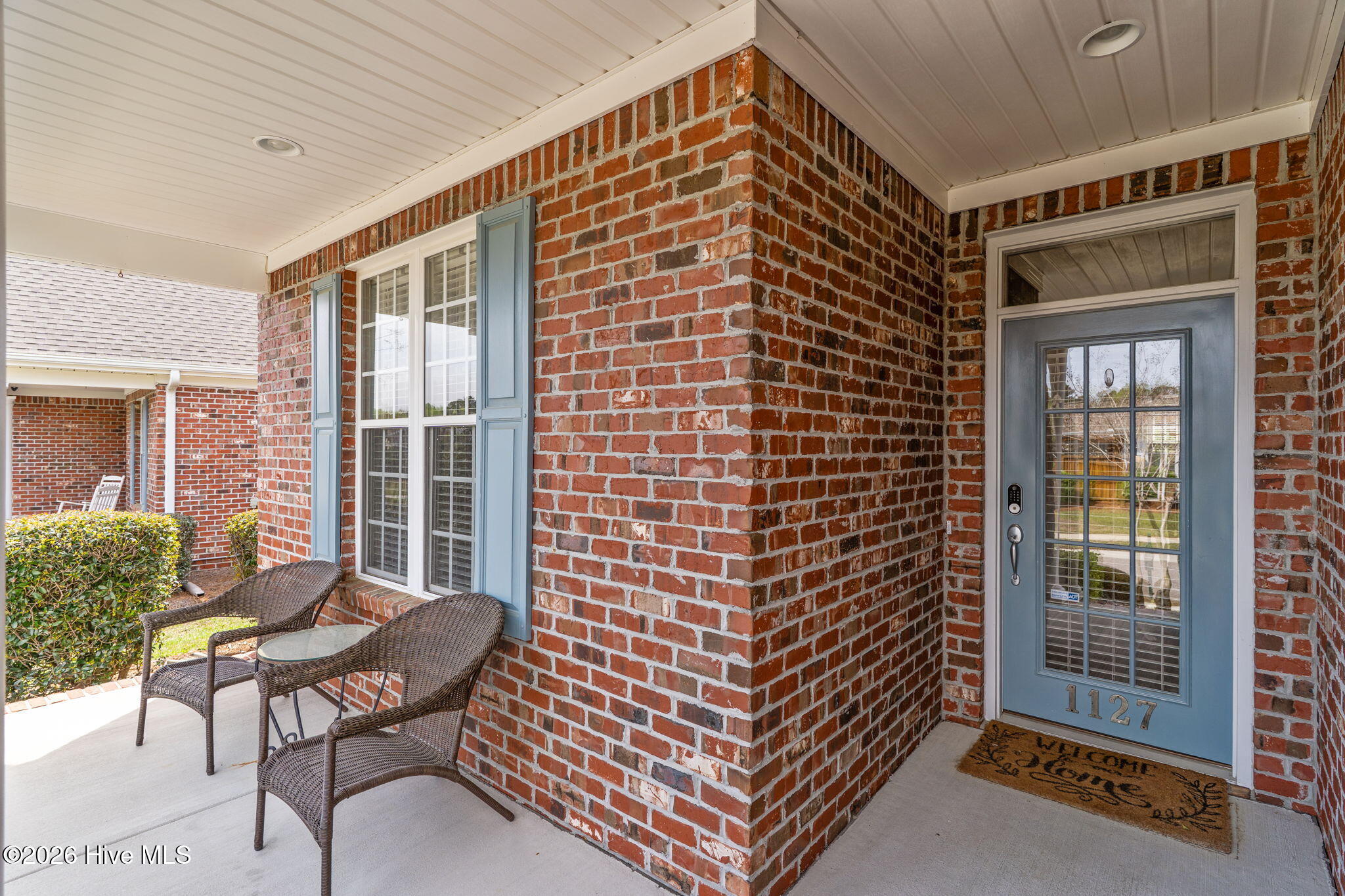 1127 Greensview Circle