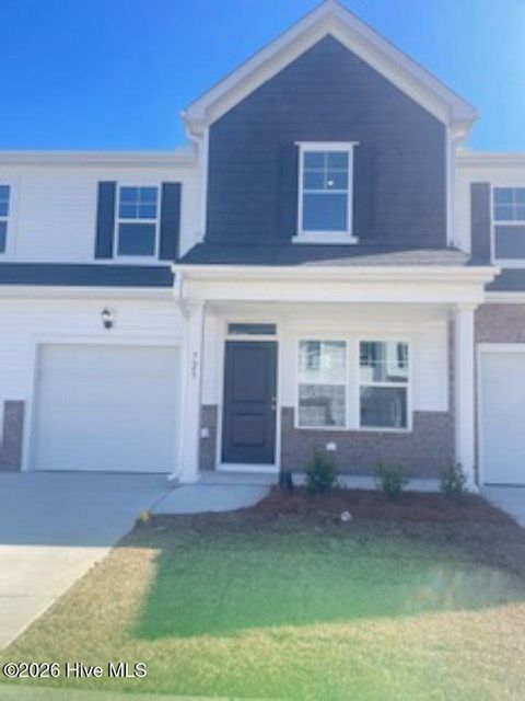 Townhouse For Sale - 836 Palm Frond Way<br/> Calabash, NC 28467