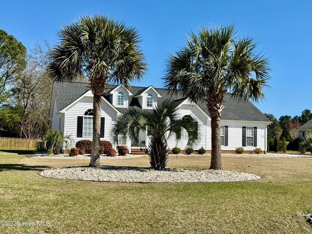 Photo of 202 Nikida Court, Swansboro, NC 28584 (MLS # 100561719)