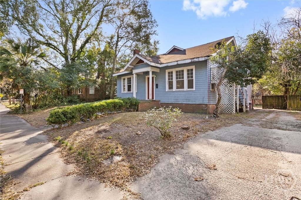 Photo of 221 E 49th Street, Savannah, GA 31405 (MLS # SA347068)