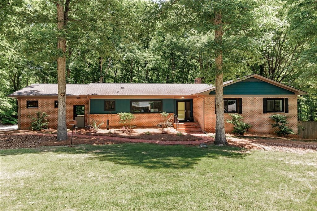 Photo of 145 Pendleton Drive, Athens, GA 30606 (MLS # CL352485)