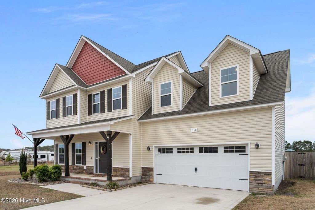 Photo of 118 Easton Drive, Richlands, NC 28574 (MLS # 100557643)