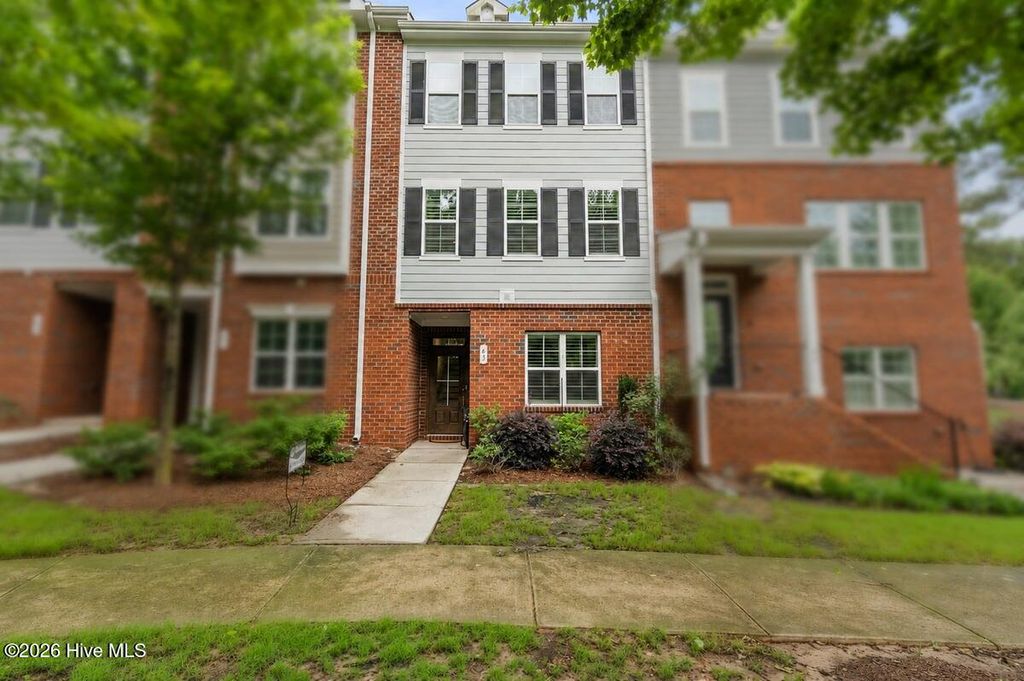 Photo of 63 Brownstone Lane, Southern Pines, NC 28387 (MLS # 100577457)
