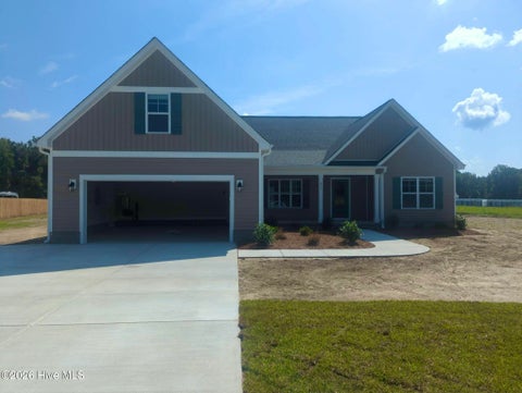 Homes For Sale - 811 Lendy Drive<br/> Greenville, NC 27858