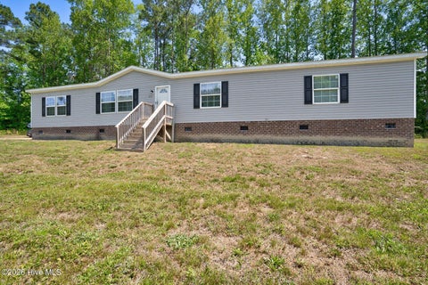 Mobile Home For Sale - 8711 Pleasant Grove Church Road<br/> Spring Hope, NC 27882