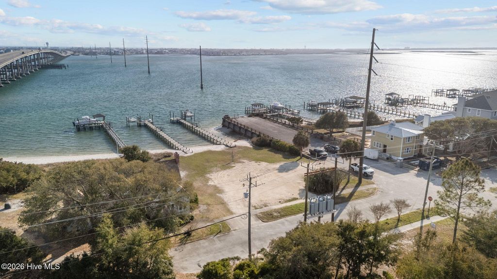 Photo of 2315 Evans Street, Morehead City, NC 28557 (MLS # 100559957)