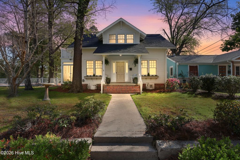 Photo of 2029 Adams Street, Wilmington, NC 28401 (MLS # 100562398)