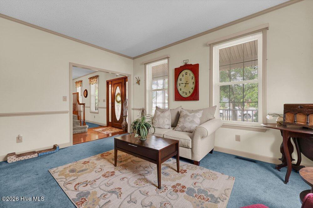 6608 Shire Lane