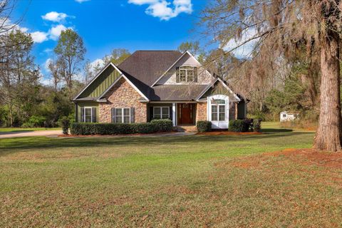 Homes For Sale - 101 Barrett Mill Road<br/> Waynesboro, GA 30830