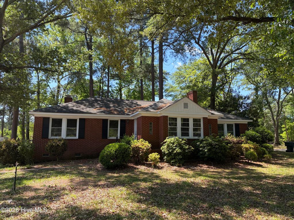 Photo of 1430 Greenville Boulevard SE, Greenville, NC 27858 (MLS # 100569099)