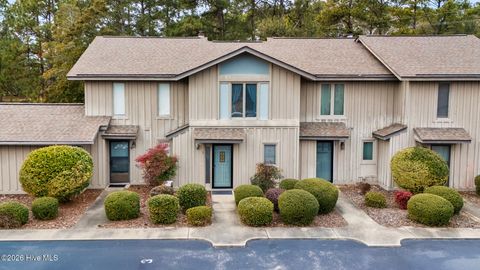 Townhouse For Sale - 940 Linden Road #UNIT 3<br/> Pinehurst, NC 28374