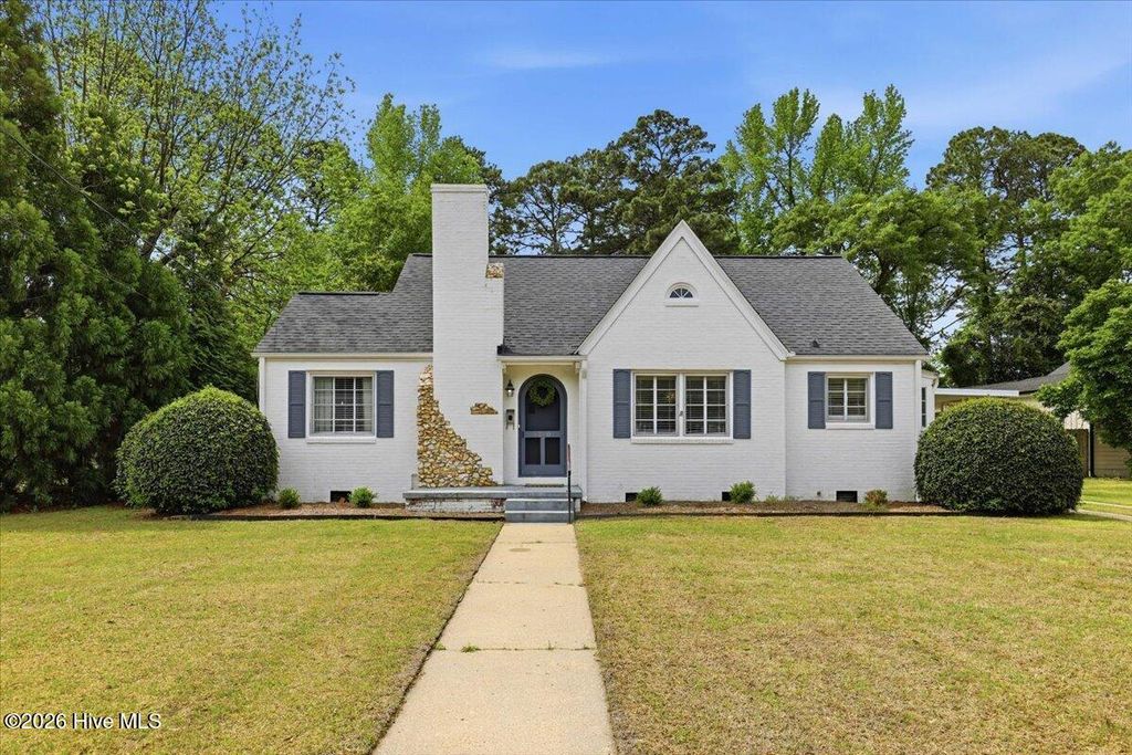 Photo of 1210 Park A Avenue, Goldsboro, NC 27530 (MLS # 100566673)