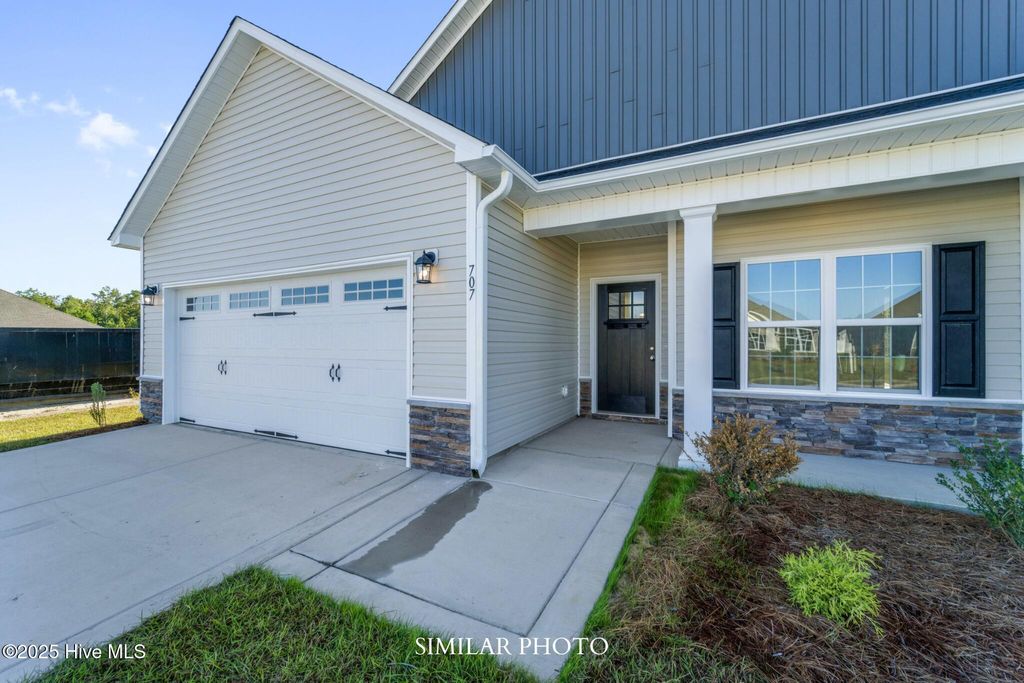Photo of 750 Regiment Road, Jacksonville, NC 28546 (MLS # 100530670)