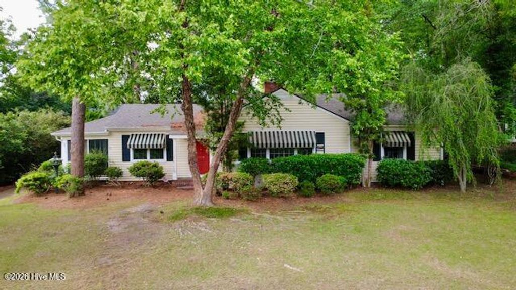 Photo of 506 Rush Road, Fayetteville, NC 28305 (MLS # 100572450)