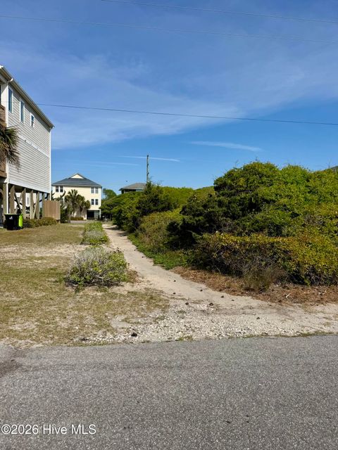 Tiny photo for 1131 S Topsail Drive, Surf City, NC 28445 (MLS # 100568719)