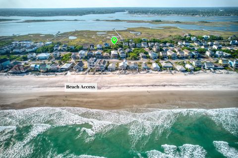 Tiny photo for 1131 S Topsail Drive, Surf City, NC 28445 (MLS # 100568719)