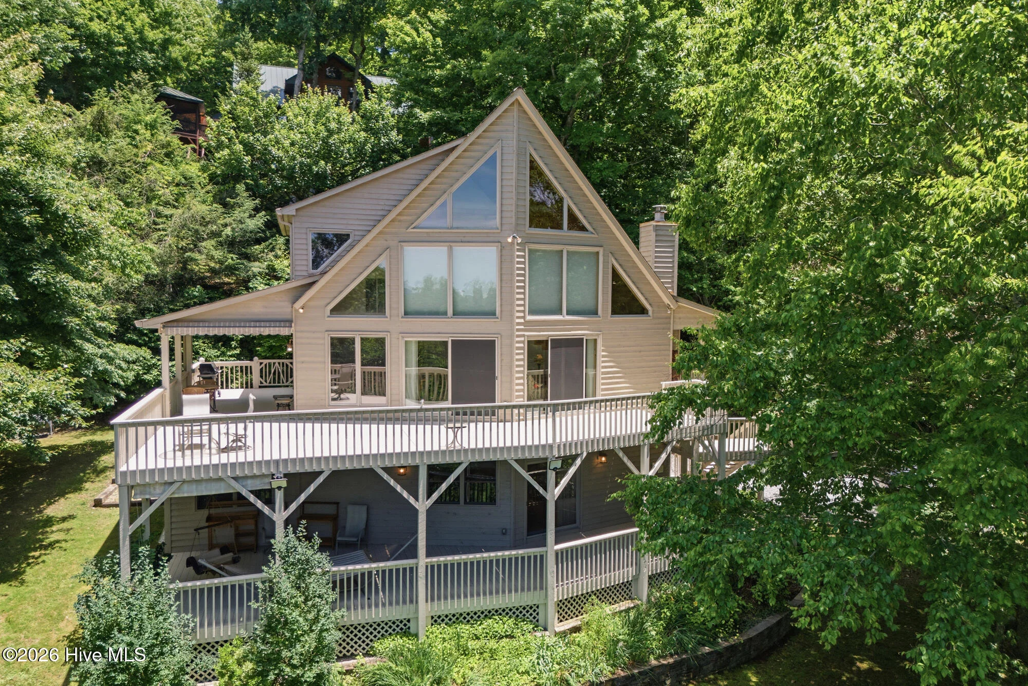 820 Chimney Ridge Drive