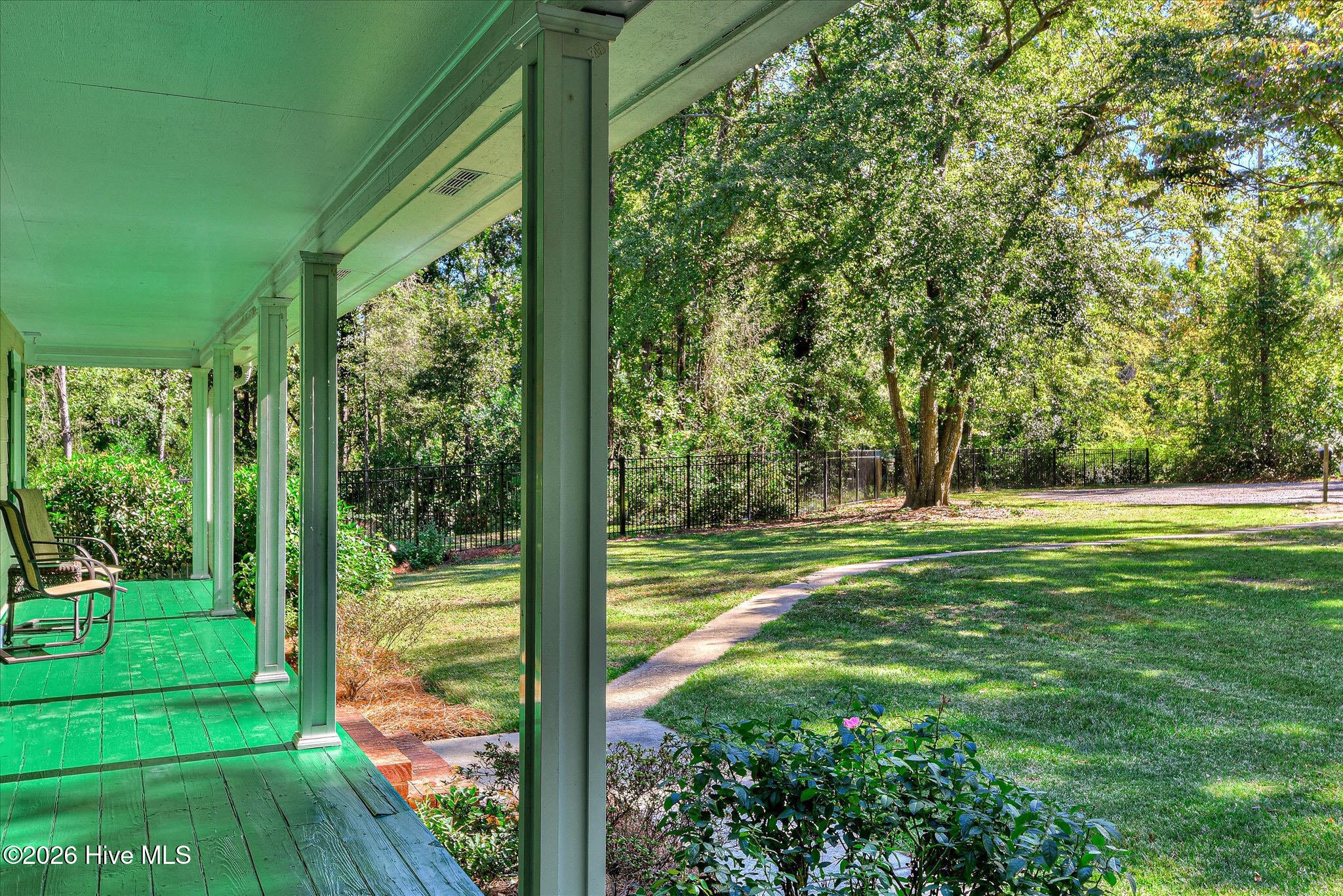 6 Gregory Court