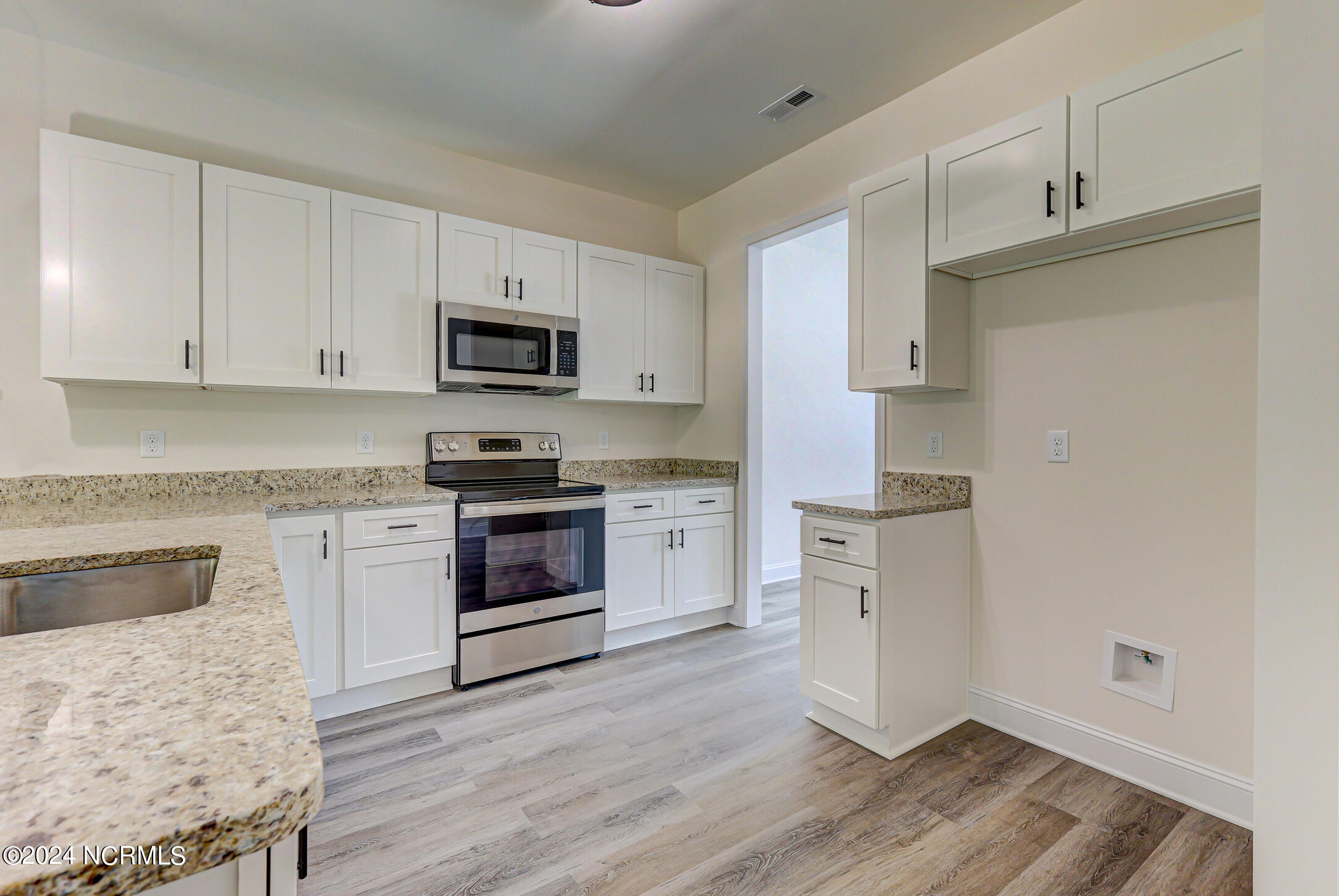 Bolivia, North Carolina 28422, United States, 3 Bedrooms Bedrooms, ,3 BathroomsBathrooms,Residential,Active,255984