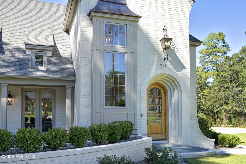 Photo of 201 Crescent Court, Pinehurst, NC 28374 (MLS # 100608889)