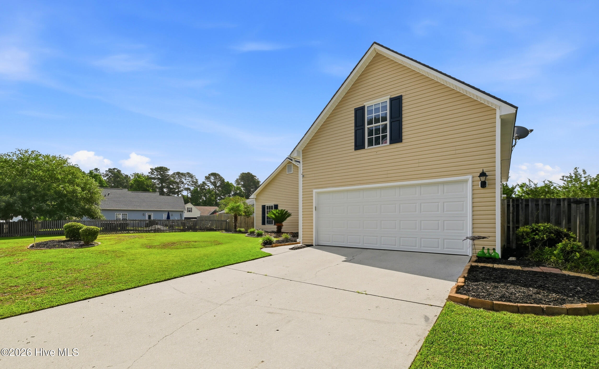 216 Olde Well Loop Road