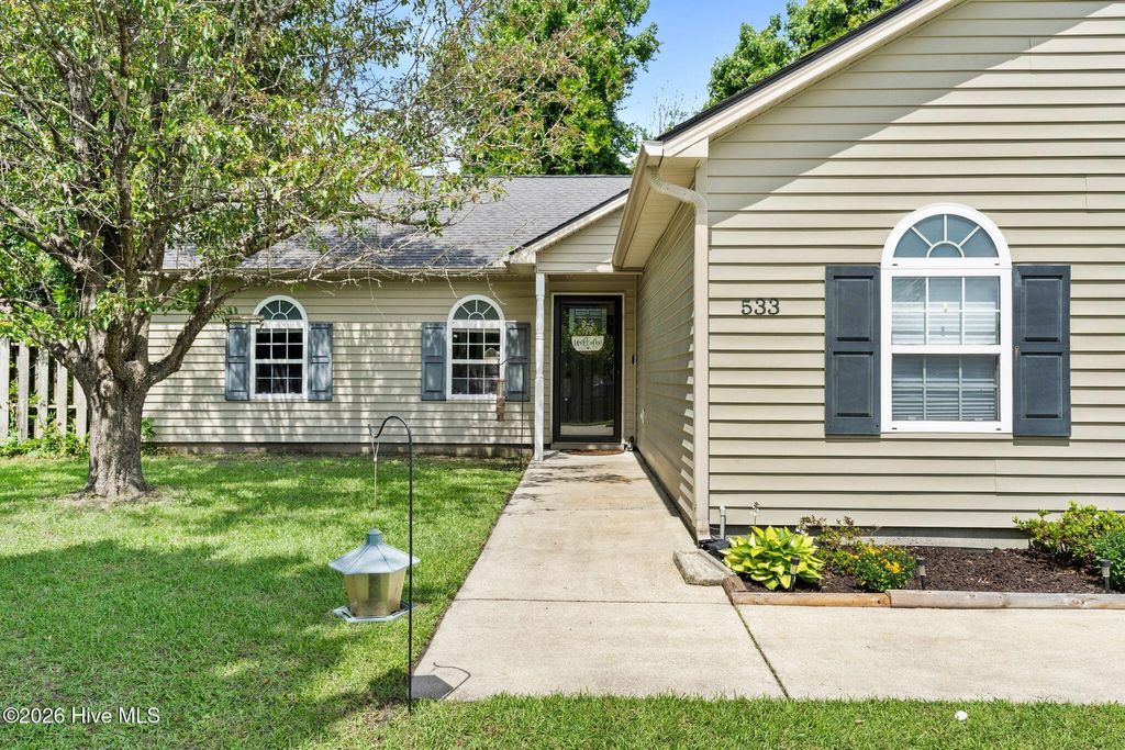 Photo of 533 Brook Street, Morehead City, NC 28557 (MLS # 100577601)