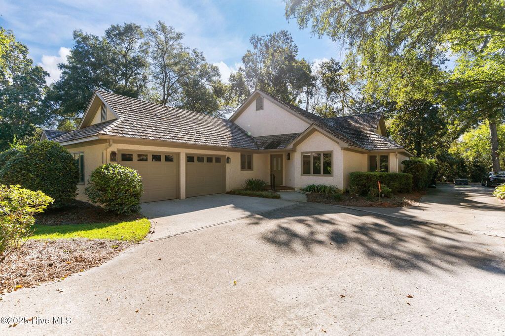 Photo of 1943 Prestwick Lane, Wilmington, NC 28405 (MLS # 100531662)