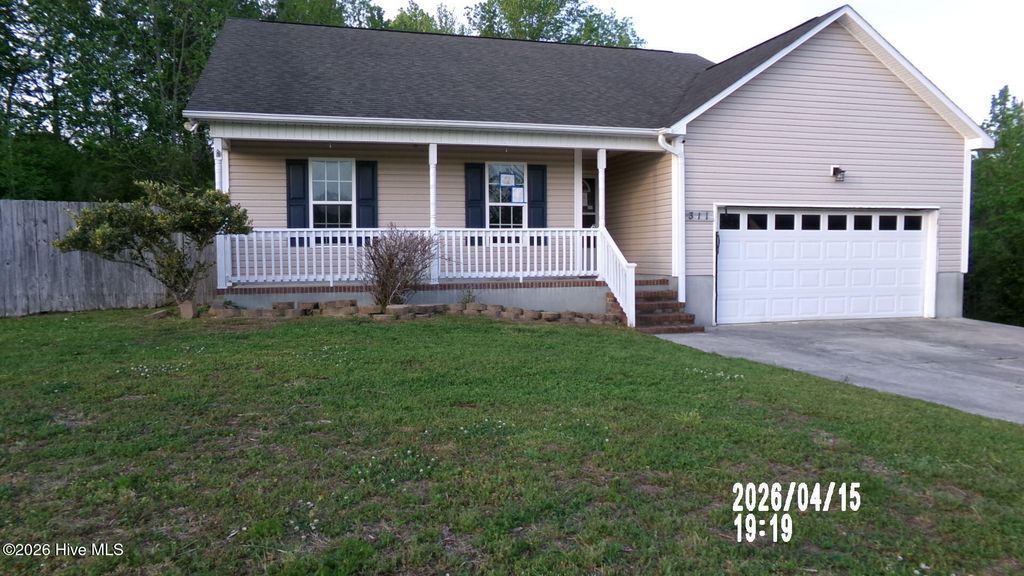 Photo of 311 Otter Creek Court, Richlands, NC 28574 (MLS # 100571755)