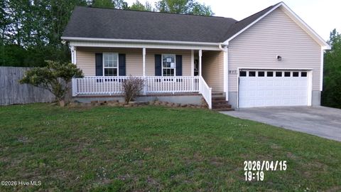 Photo of 311 Otter Creek Court, Richlands, NC 28574 (MLS # 100571755)