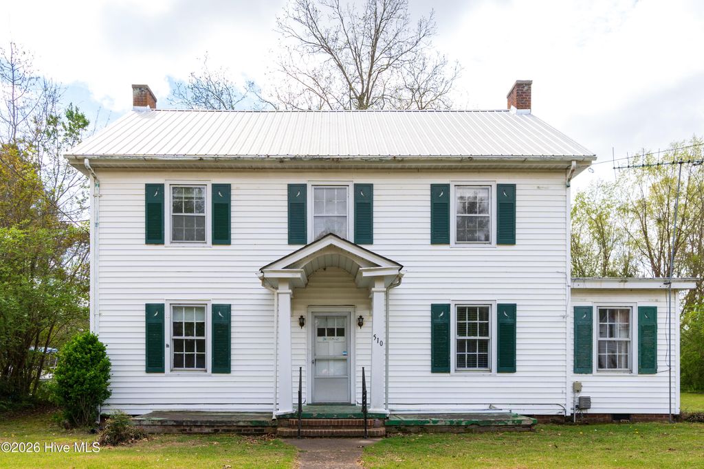 Photo of 510 Main Street, Hertford, NC 27944 (MLS # 100565175)