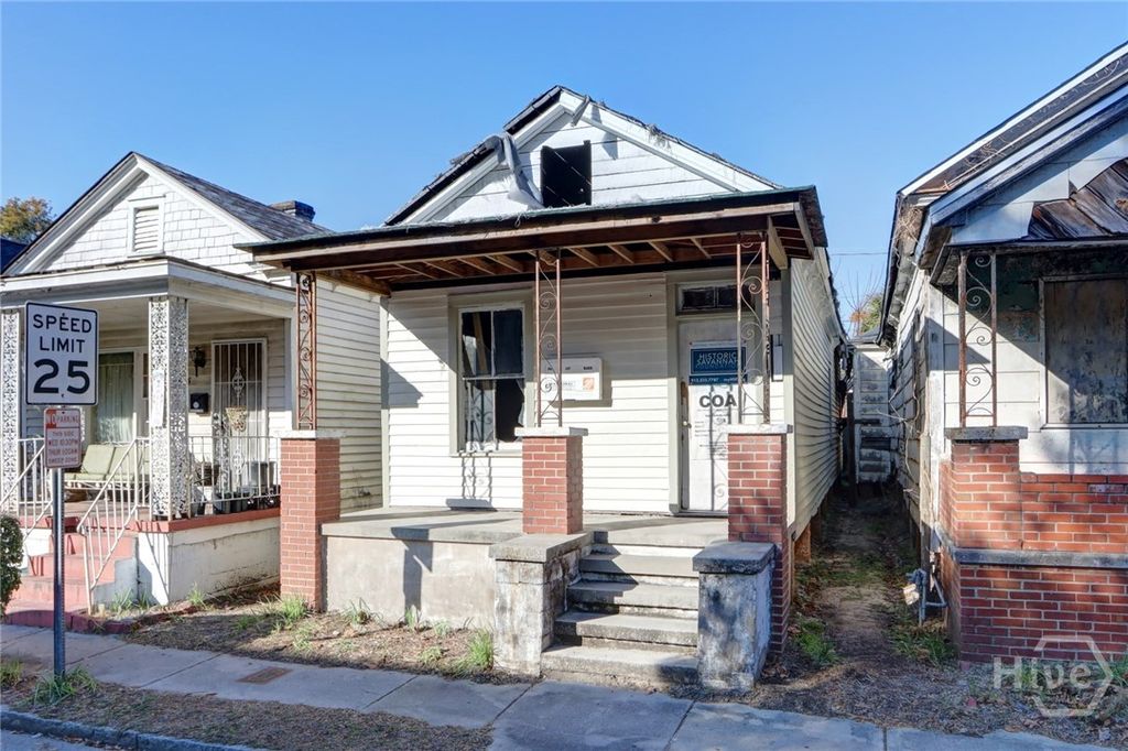 Photo of 634 W 42nd Street, Savannah, GA 31415 (MLS # SA348860)