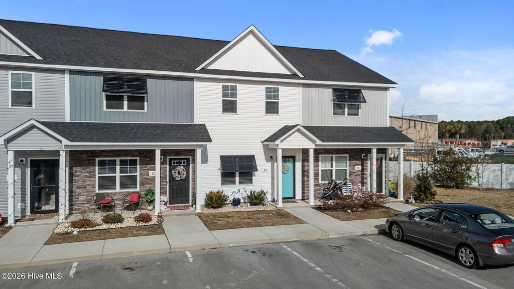 Photo of 30 Outrigger Drive, Swansboro, NC 28584 (MLS # 100546881)