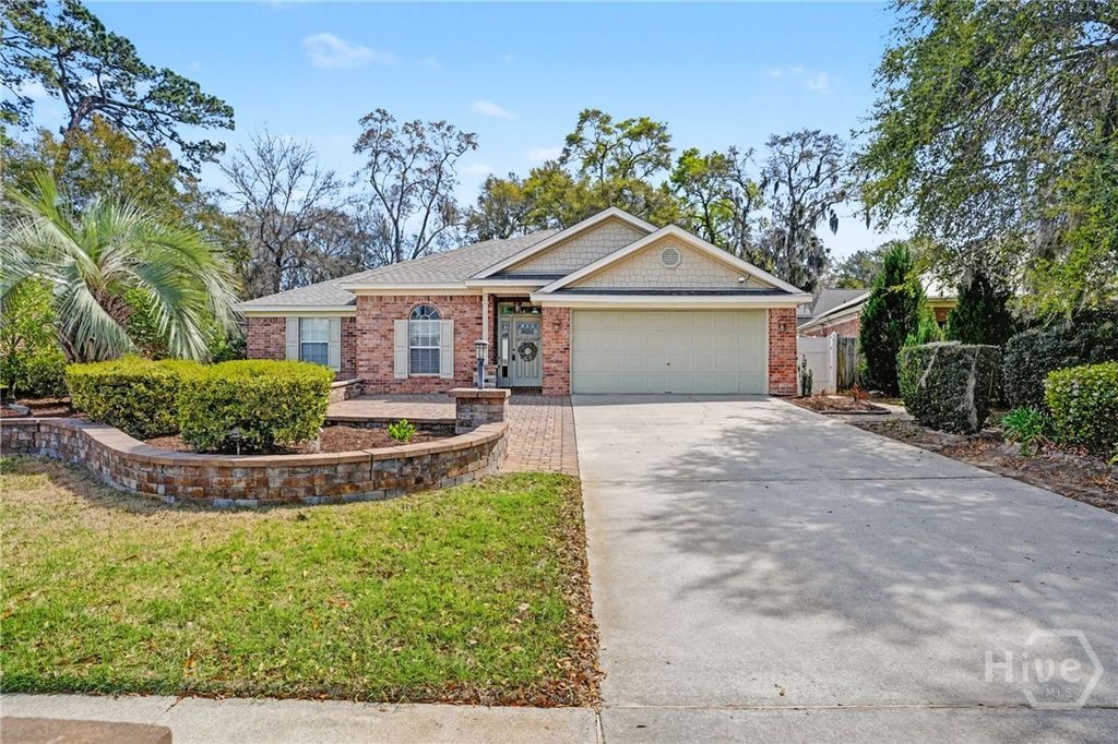 Photo of 136 Druid Circle, Savannah, GA 31410 (MLS # SA351062)