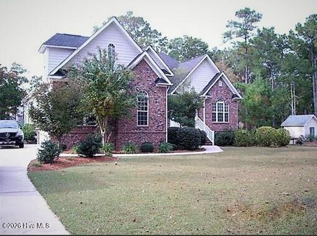 Photo of 204 Dowitcher Drive, Hampstead, NC 28443 (MLS # 100547749)