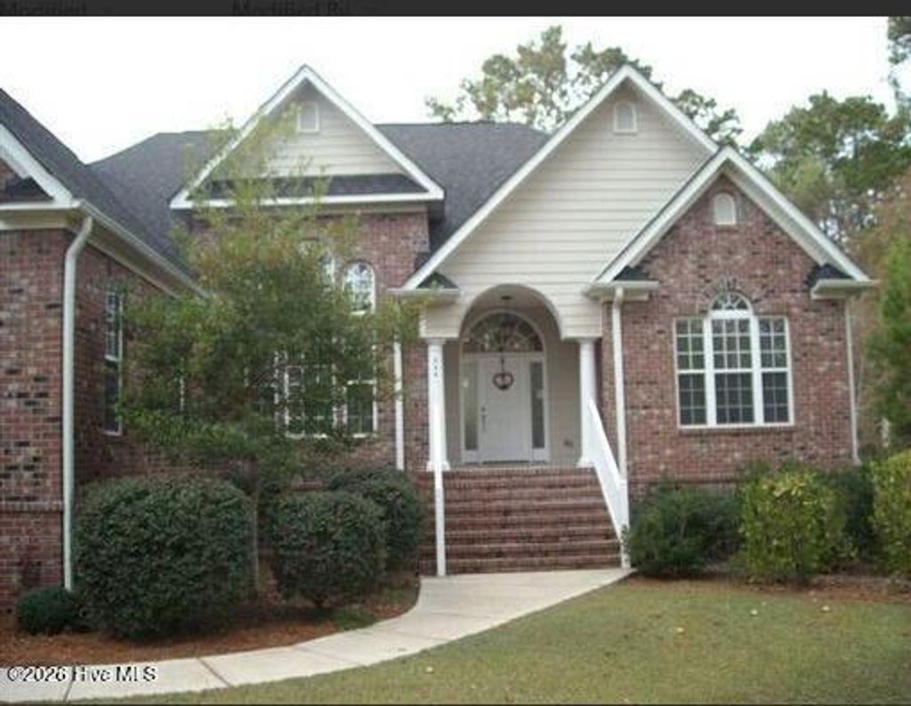 Photo of 204 Dowitcher Drive, Hampstead, NC 28443 (MLS # 100547749)