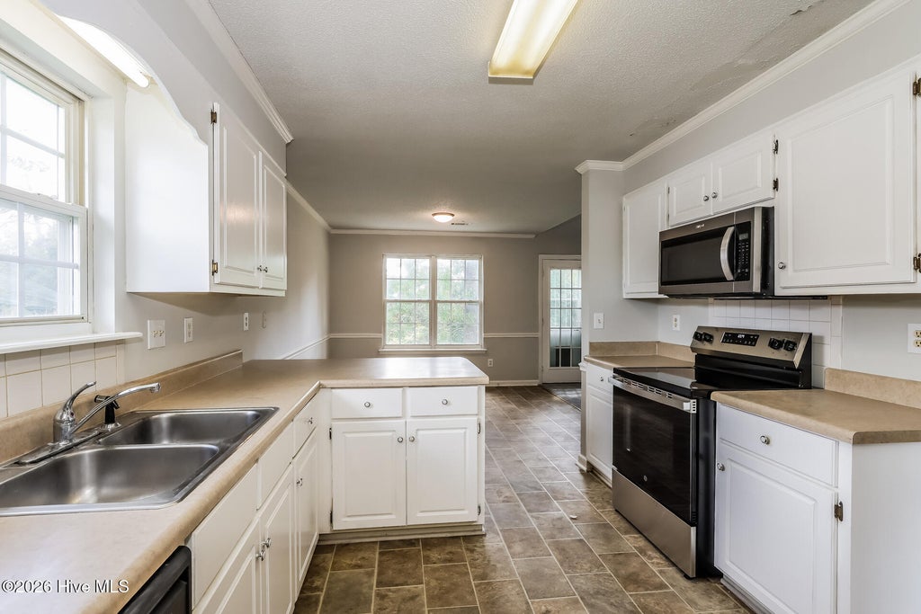 Photo of 1734 Harrogate Drive, Augusta, GA 30906 (MLS # 100610185)