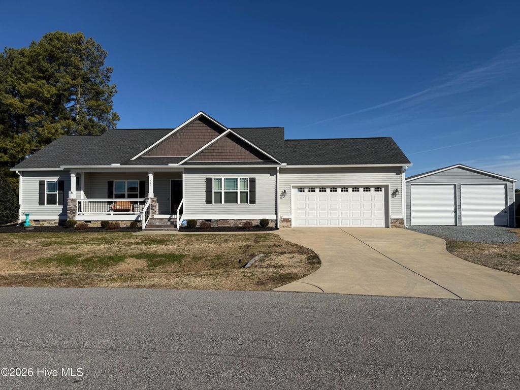 Photo of 111 Fox Run Court, Benson, NC 27504 (MLS # 100550467)
