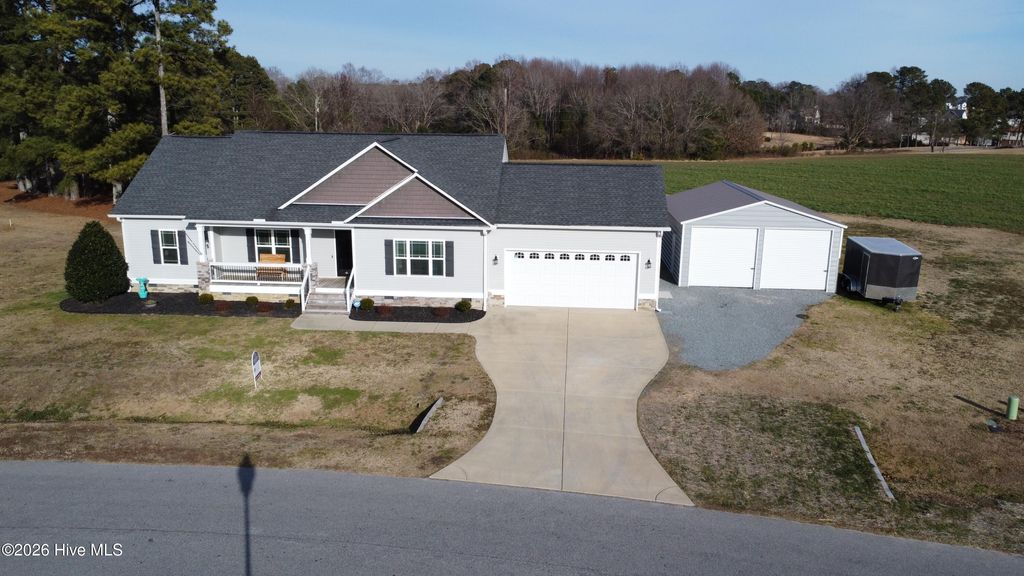 Photo of 111 Fox Run Court, Benson, NC 27504 (MLS # 100550467)