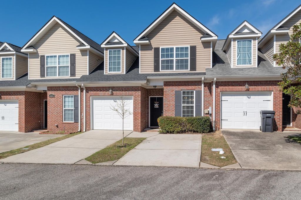 Photo of 1429 Leigh Court, Augusta, GA 30909 (MLS # 553599)