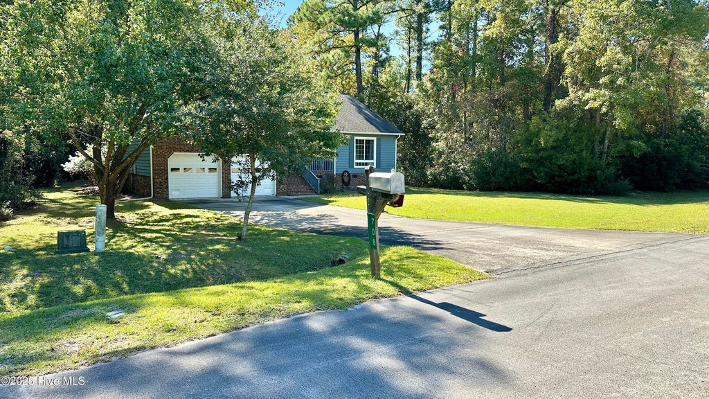 Photo of 708 Mistique Court, New Bern, NC 28560 (MLS # 100536866)