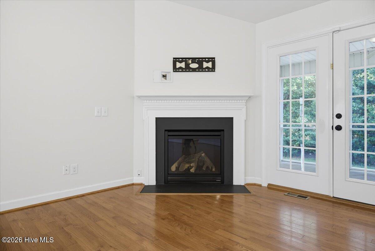 7 Moore Drive