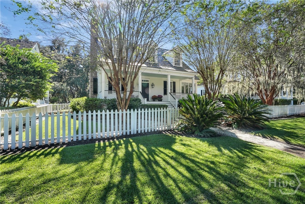 Photo of 46 Cherry Laurel Way, Richmond Hill, GA 31324 (MLS # SA367394)