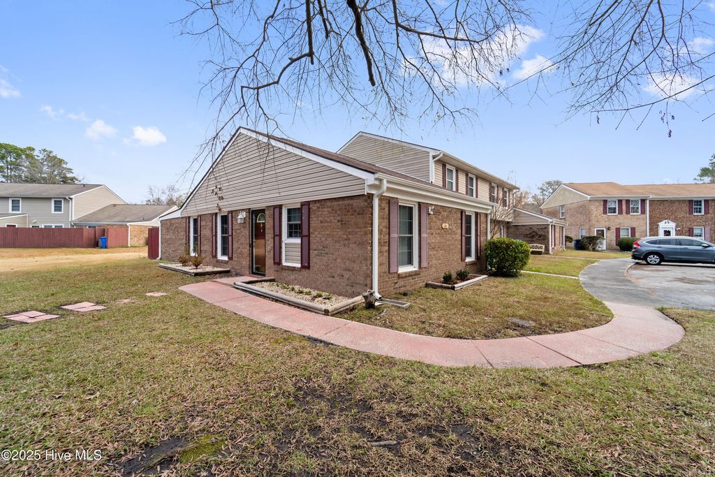 Photo of 114 Princess Place, Jacksonville, NC 28546 (MLS # 100549191)