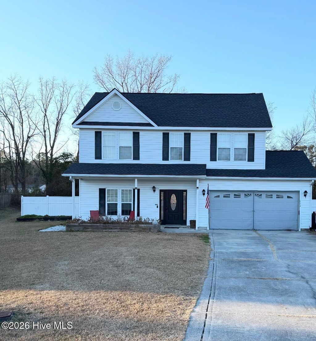 Photo of 113 Marvin Glen Court, Richlands, NC 28574 (MLS # 100547429)