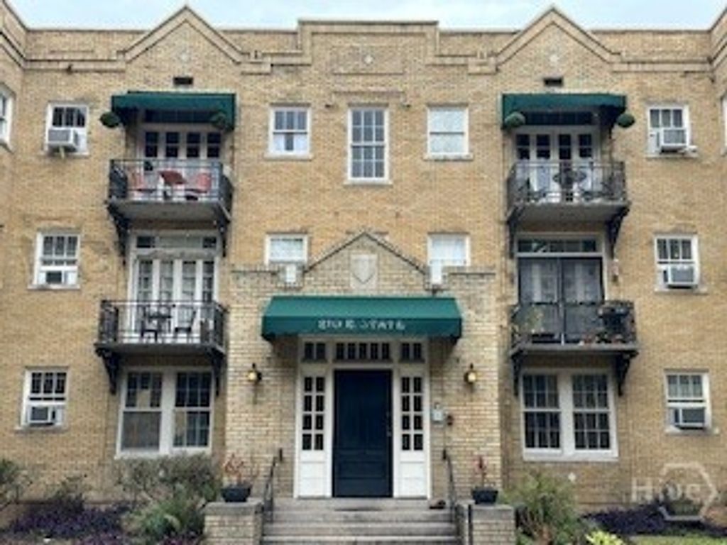 Photo of 210 E State Street #1, Savannah, GA 31401 (MLS # SA354542)