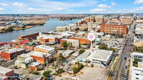 Tiny photo for 118 Dock Street #Apt 8, Wilmington, NC 28401 (MLS # 100586295)