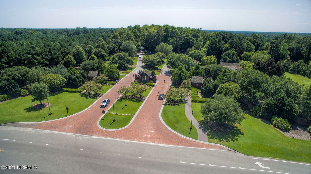 Photo of 194 October Glory Drive, Wallace, NC 28466 (MLS # 100507119)