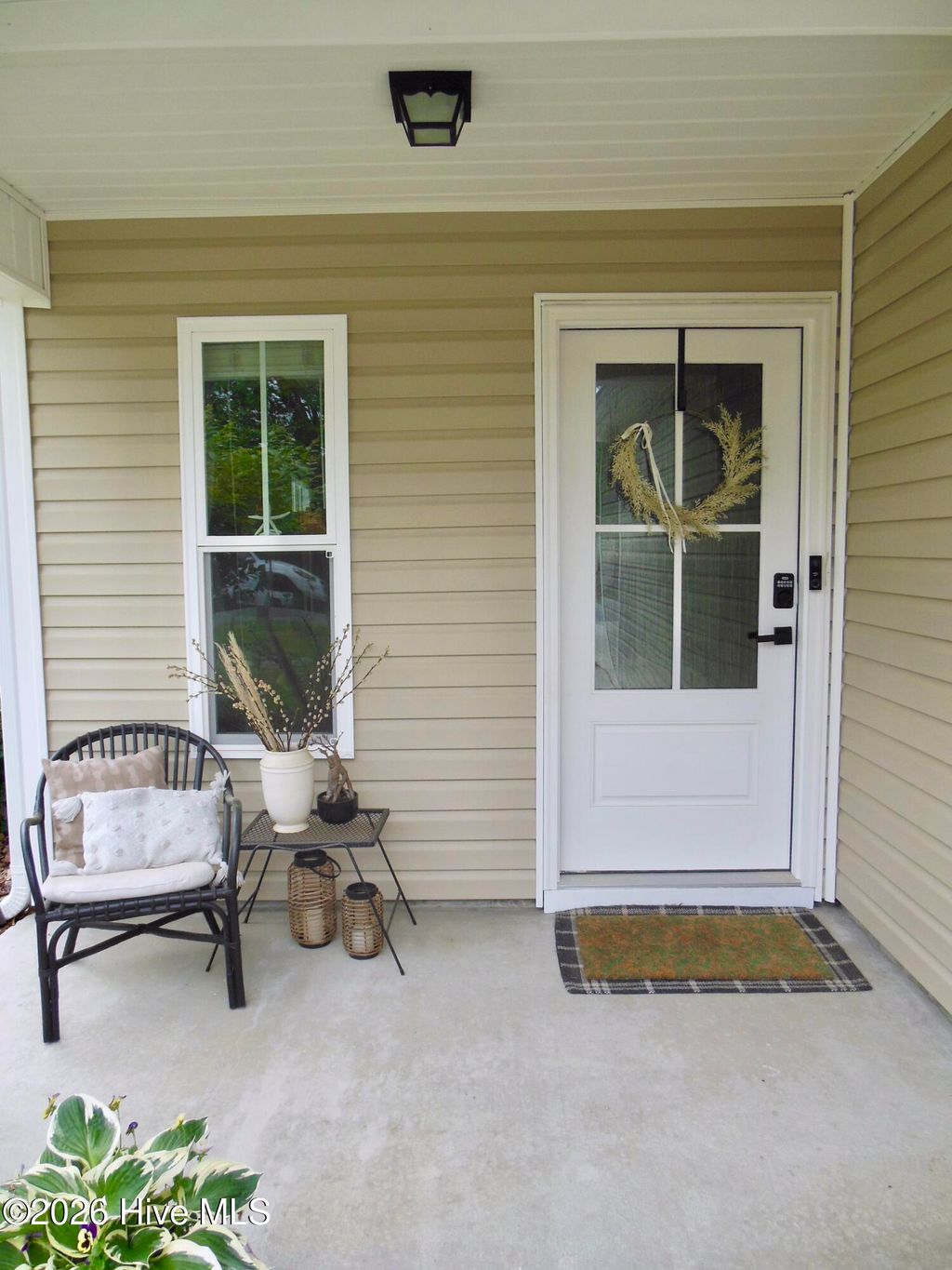 Photo of 102 Bay Tree Circle, Hampstead, NC 28443 (MLS # 100569972)