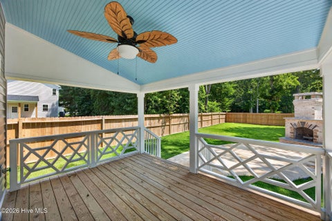 Tiny photo for 404 S Bodenheimer Street, Burgaw, NC 28425 (MLS # 100592688)